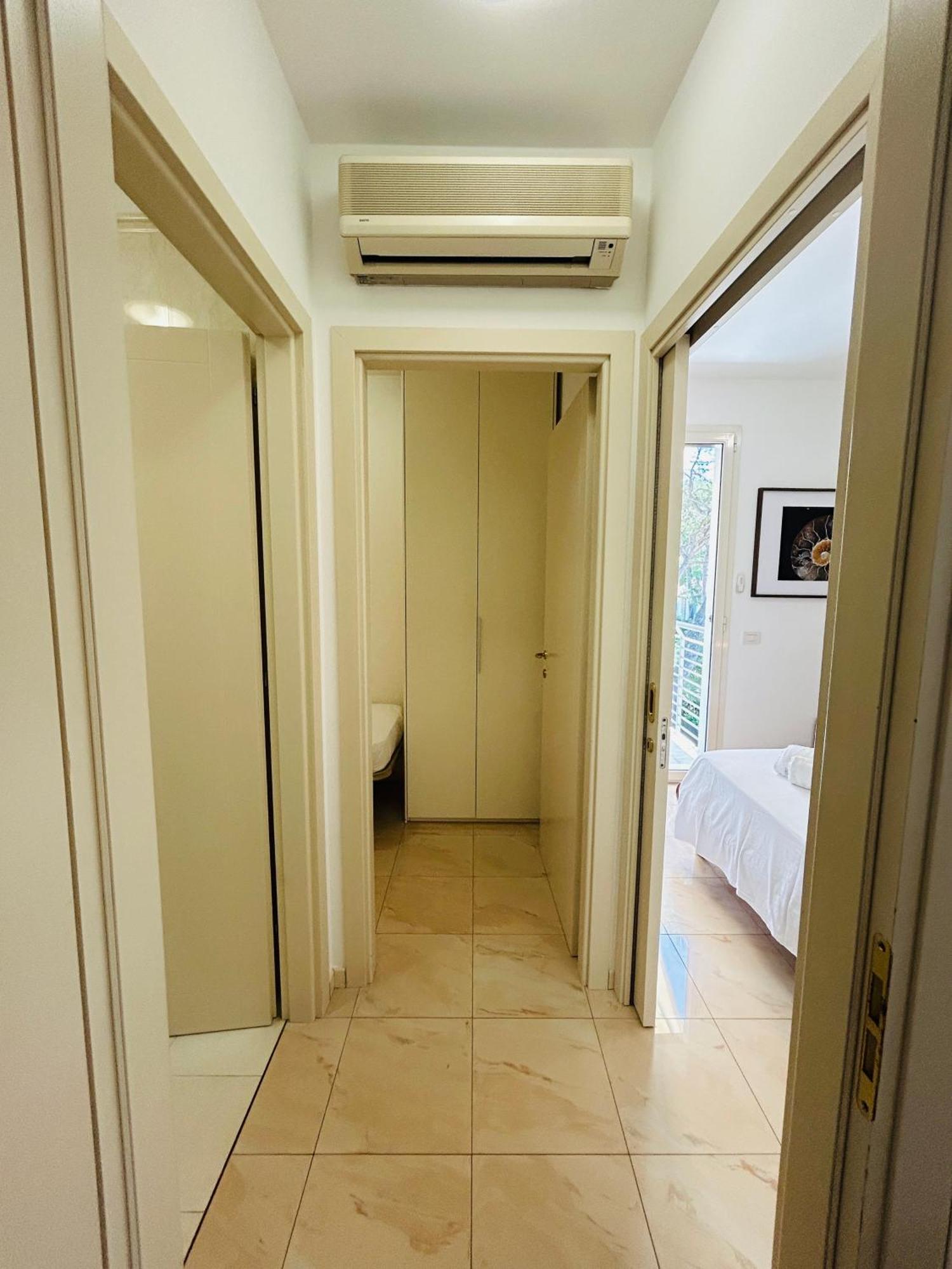 Damiano Chiesa Flexrent - Abissinia Apartment Riccione Exterior foto
