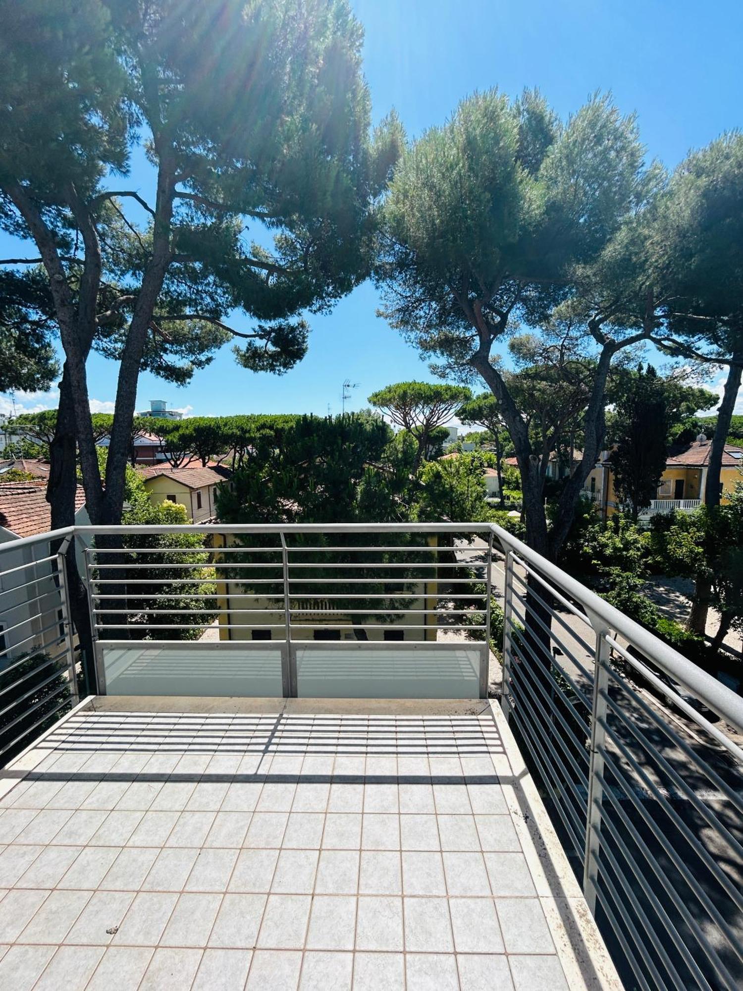 Damiano Chiesa Flexrent - Abissinia Apartment Riccione Exterior foto